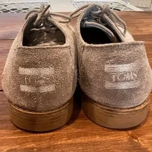 Toms | Shoes | Toms Brogue Desert Taupe Kiltie Wool Suede  display picture 1